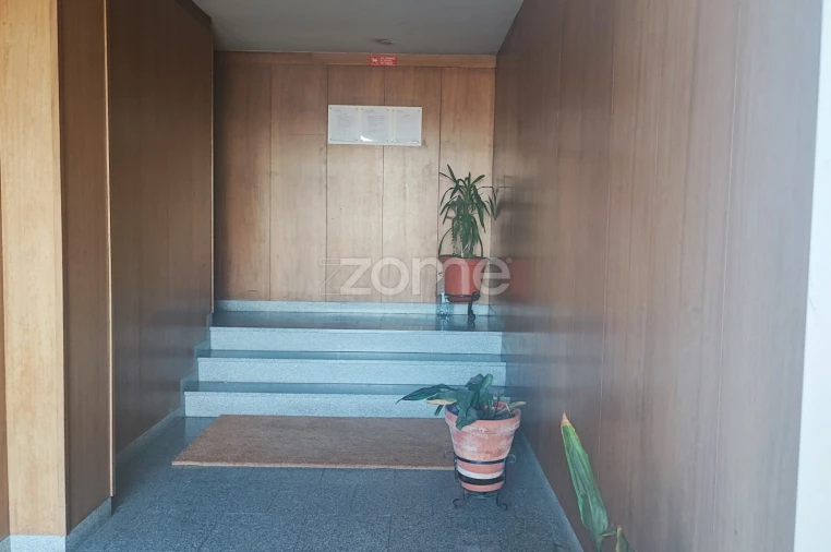 Apartamento T3 para Venda em Baltar Foto 16