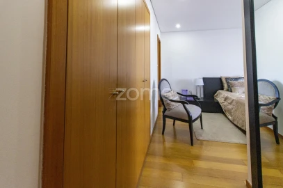 Apartamento T3 para Arrendamento em Ferreiros e Gondizalves