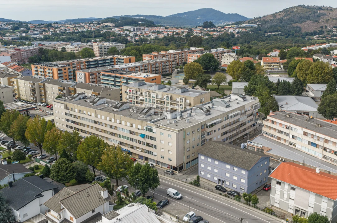 Apartamento T4 para Venda em Braga (Maximinos, Sé e Cividade) Foto 15