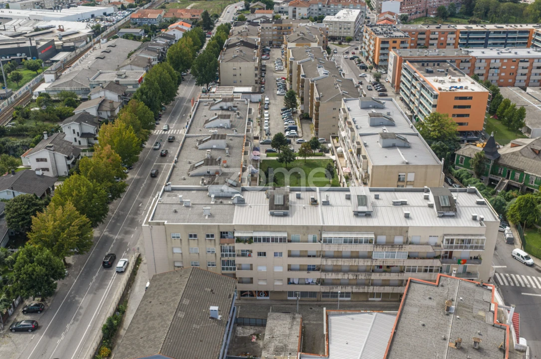 Apartamento T4 para Venda em Braga (Maximinos, Sé e Cividade) Foto 16
