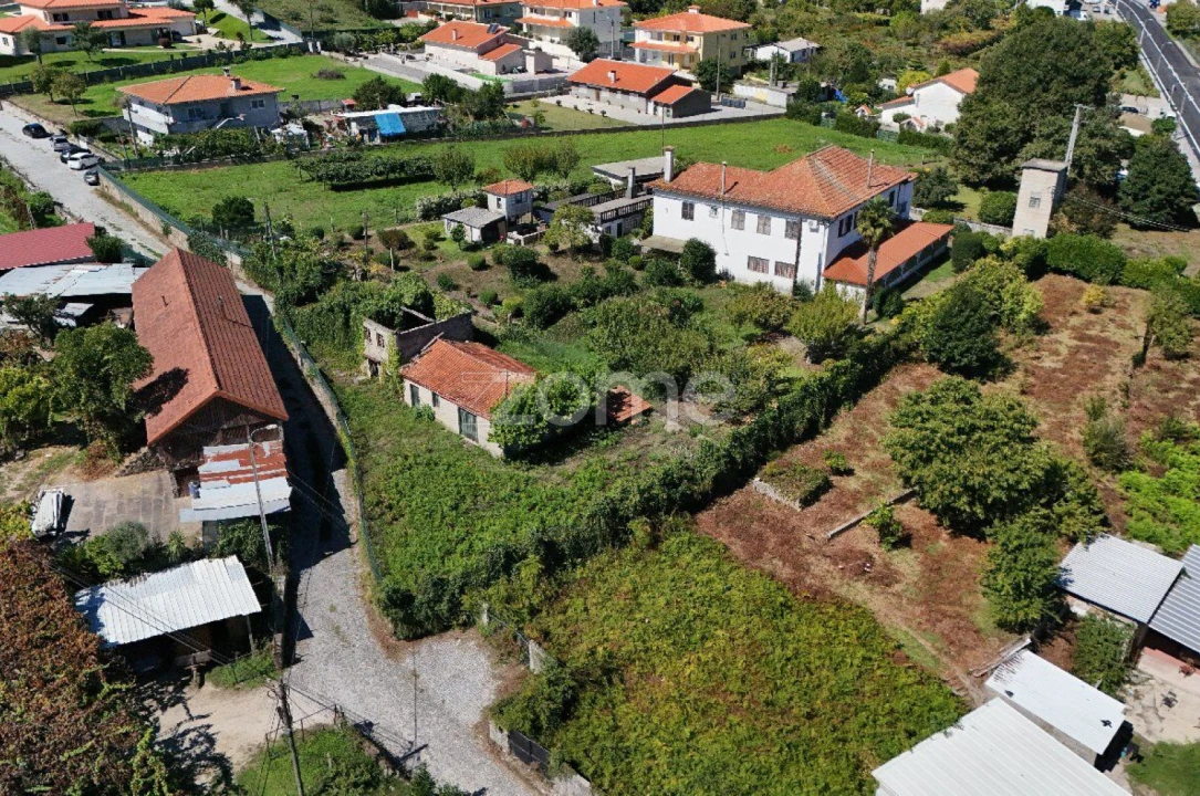 Moradia T3 para Venda em Ronfe Foto 4