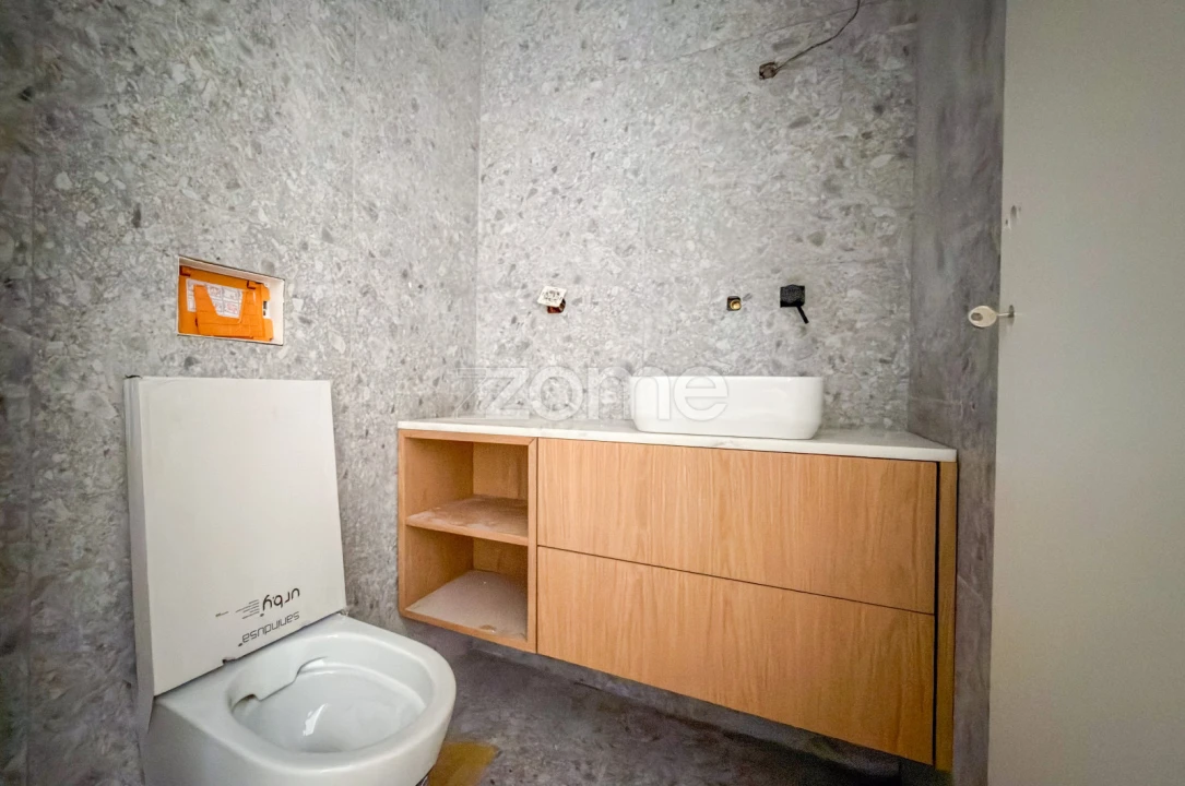 Moradia T4 para Venda em Custóias, Leça do Balio e Guifões Foto 22