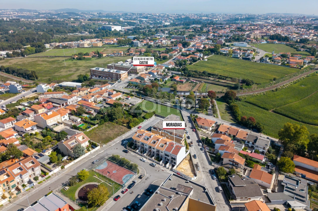 Moradia T4 para Venda em Custóias, Leça do Balio e Guifões Foto 2