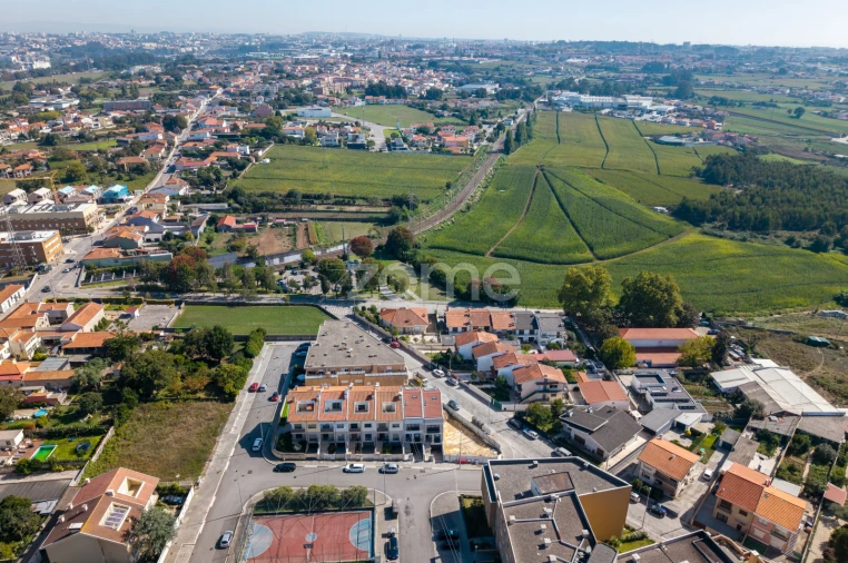Moradia T4 para Venda em Custóias, Leça do Balio e Guifões Foto 10