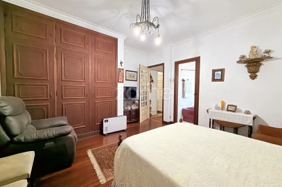 Moradia T6 para Venda em Sande Vila Nova e Sande São Clemente