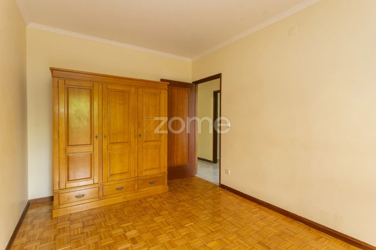 Apartamento T3 para Venda em Mafamude e Vilar do Paraíso Foto 3