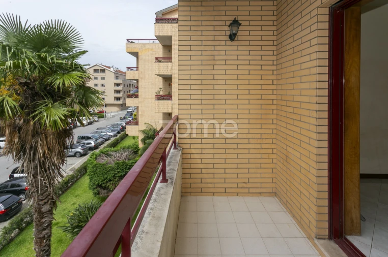 Apartamento T3 para Venda em Mafamude e Vilar do Paraíso Foto 18