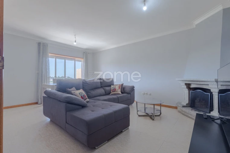 Apartamento T2 para Venda em Guilhabreu Foto 16