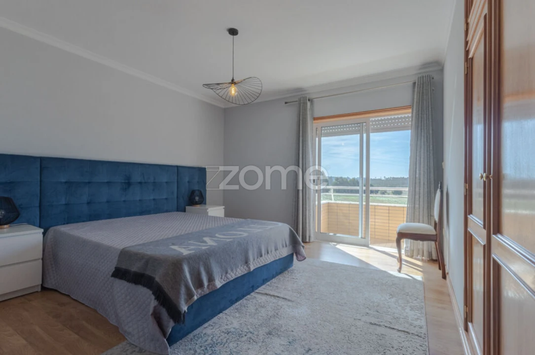 Apartamento T2 para Venda em Guilhabreu Foto 7
