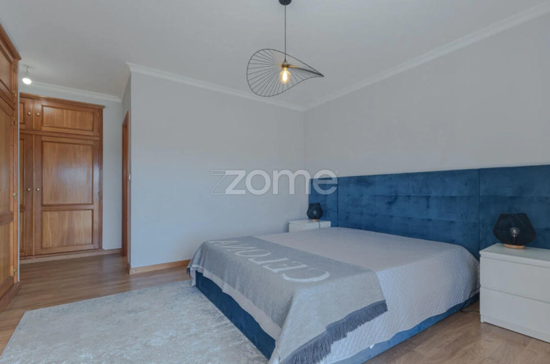 Apartamento T2 para Venda em Guilhabreu Foto 8