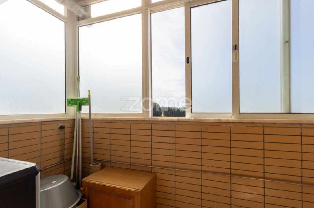 Apartamento T2 para Venda em Guilhabreu Foto 15