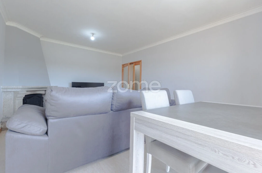 Apartamento T2 para Venda em Guilhabreu Foto 17