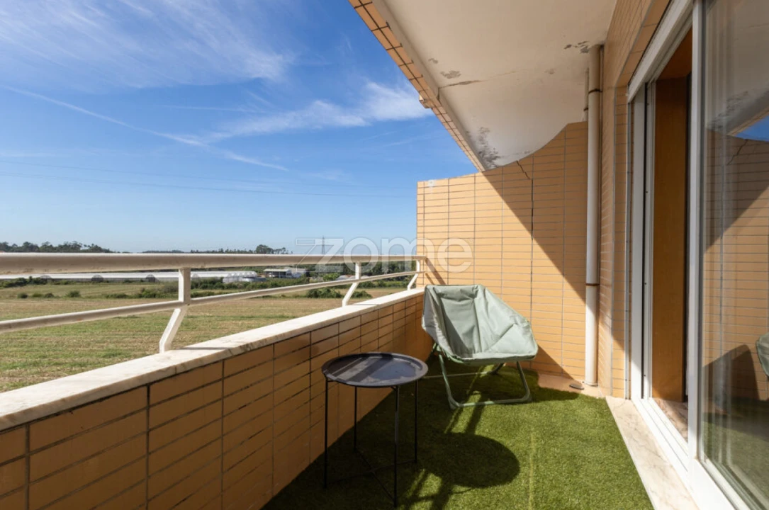 Apartamento T2 para Venda em Guilhabreu Foto 18