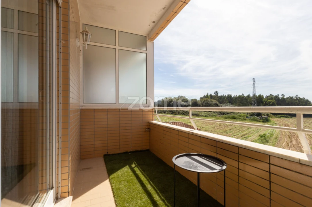 Apartamento T2 para Venda em Guilhabreu Foto 19