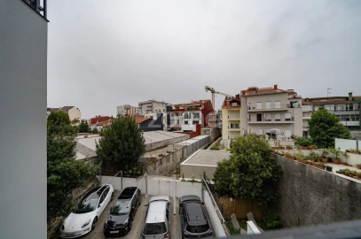 Apartamento T1 para Arrendamento em São Vicente (Braga)