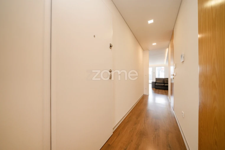 Apartamento T1 para Arrendamento em São Vicente (Braga) Foto 22