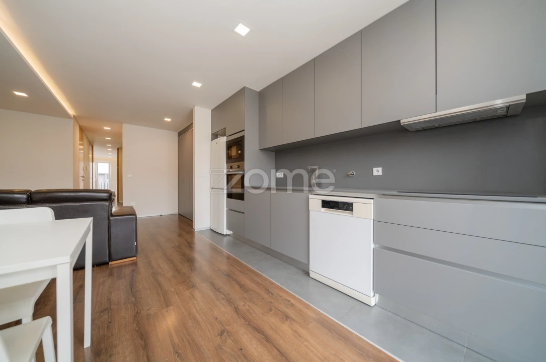 Apartamento T1 para Arrendamento em São Vicente (Braga) Foto 13