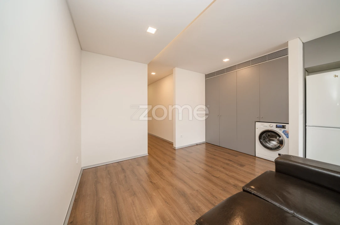 Apartamento T1 para Arrendamento em São Vicente (Braga) Foto 14