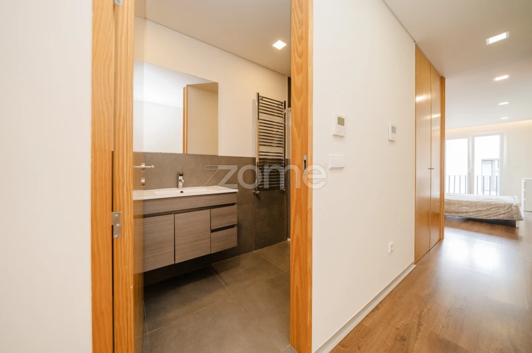 Apartamento T1 para Arrendamento em São Vicente (Braga) Foto 16