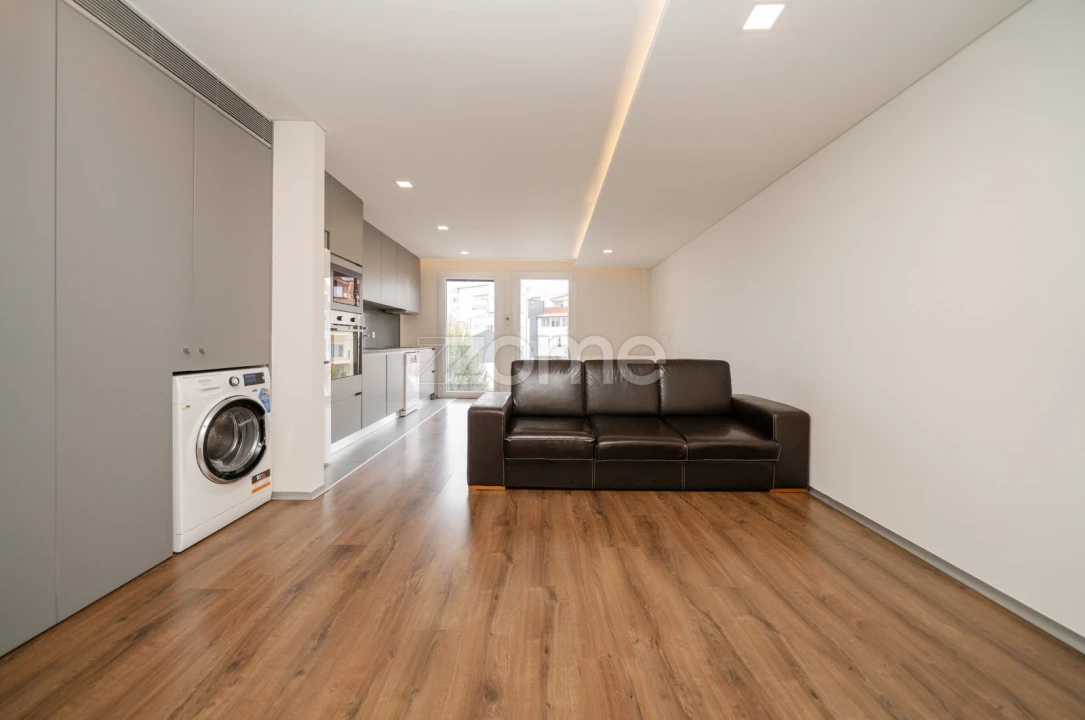 Apartamento T1 para Arrendamento em São Vicente (Braga) Foto 6