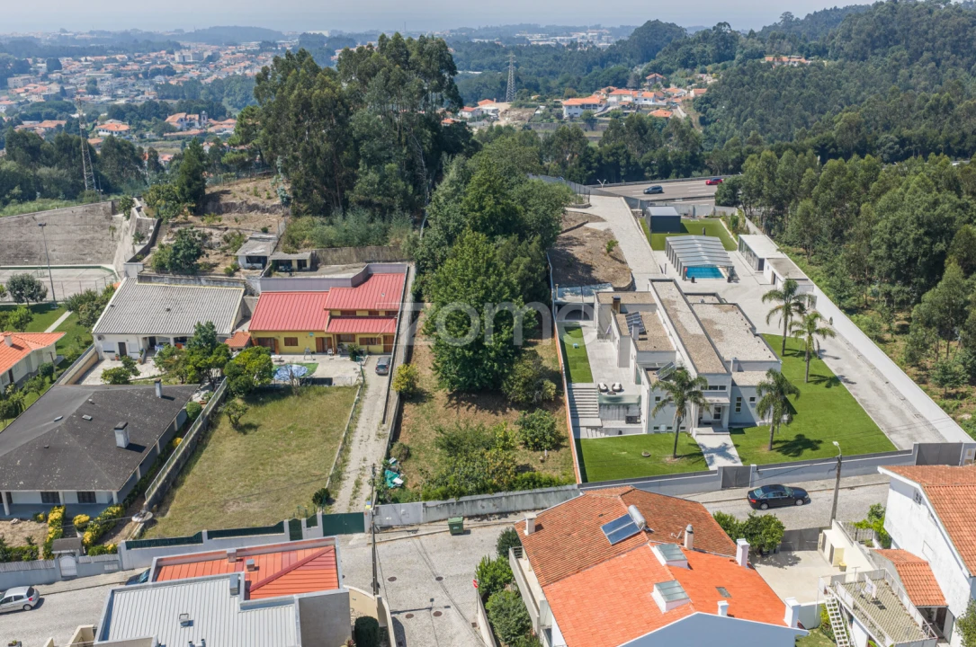 Terreno para Venda em Mafamude e Vilar do Paraíso Foto 4