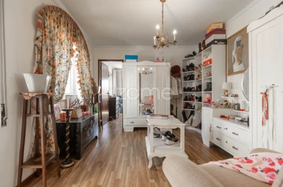 Moradia T4 para Venda em Santo Antonio dos Olivais
