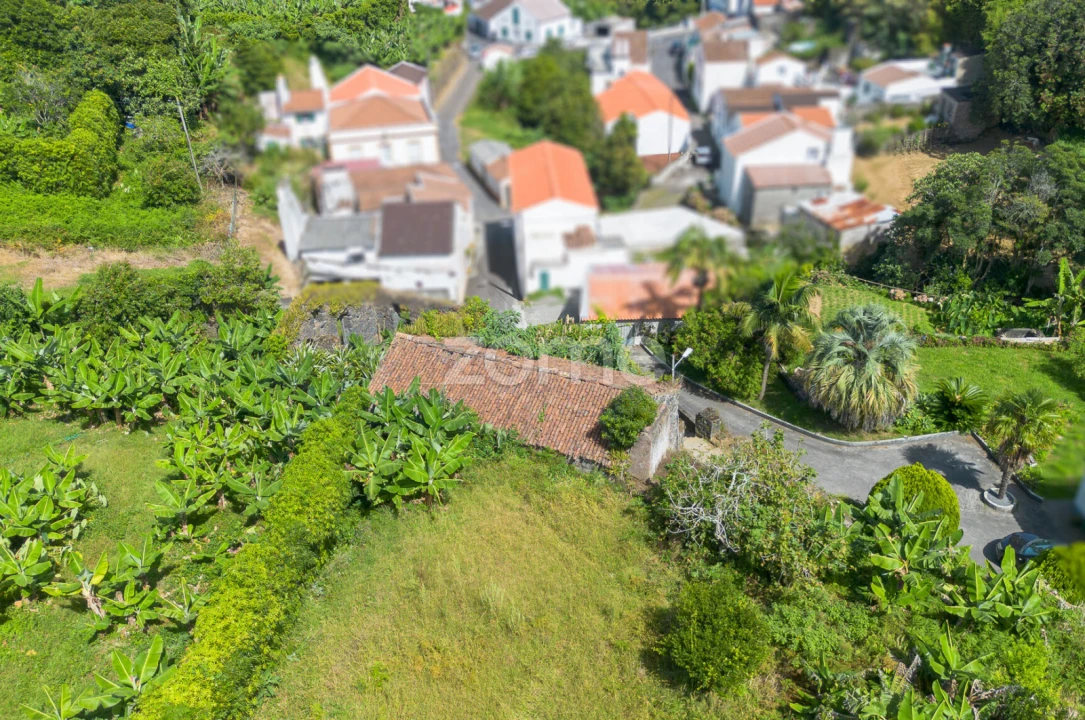 Moradia T2 para Venda em Santo Antonio Foto 13