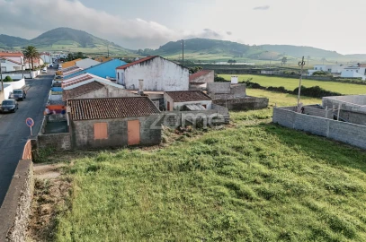 Moradia T2 para Venda em Santa Barbara