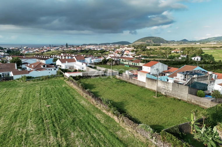 Moradia T2 para Venda em Santa Barbara Foto 17