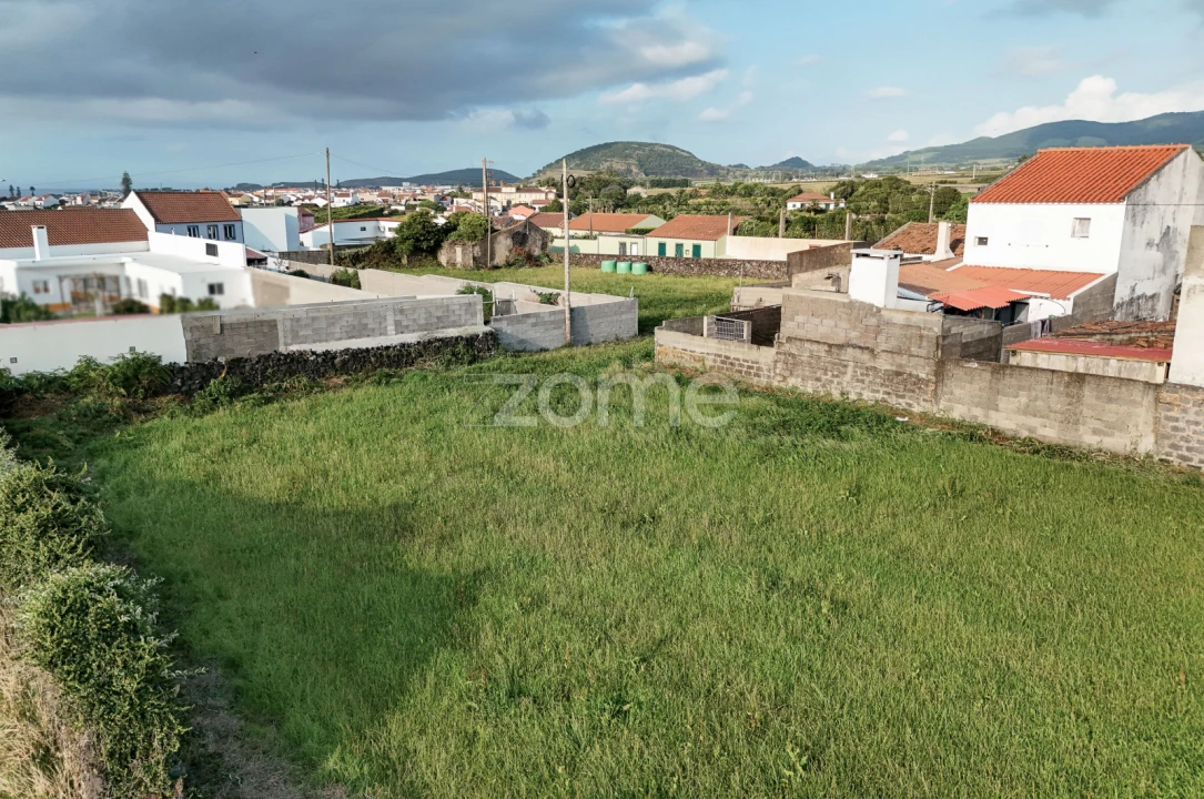 Moradia T2 para Venda em Santa Barbara Foto 15