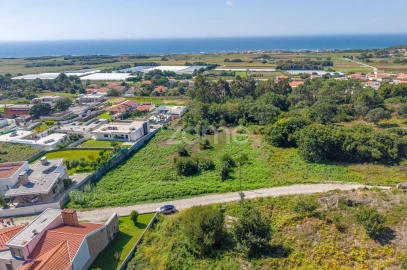 Terreno para Venda em Carreço