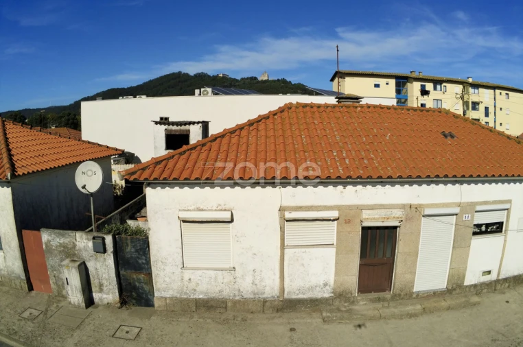 Moradia T2 para Venda em Santa Maria Maior e Monserrate e Meadela Foto 2