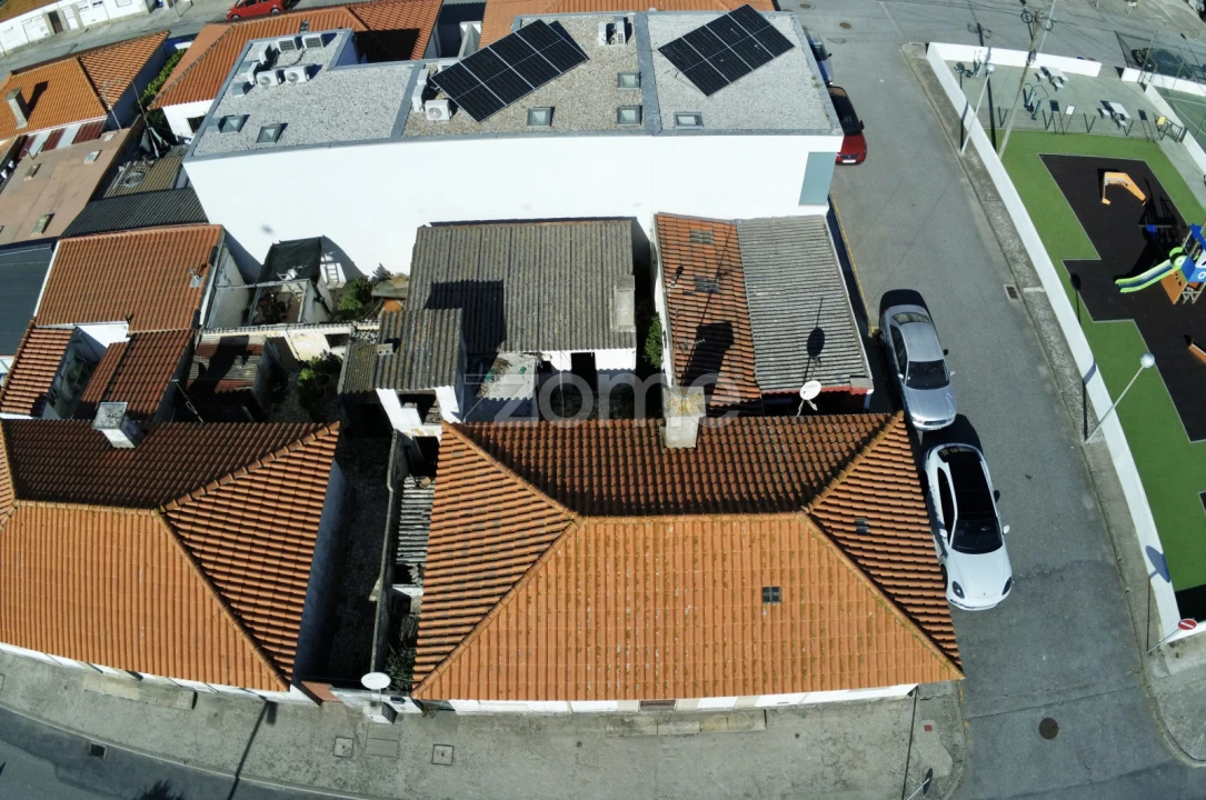 Moradia T2 para Venda em Santa Maria Maior e Monserrate e Meadela Foto 4