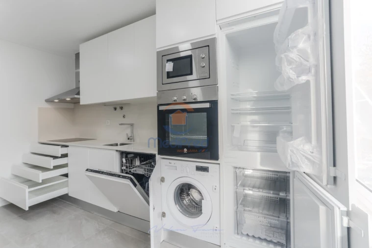 Apartamento T3 para Venda em Alto do Seixalinho, Santo André e Verderena Foto 3