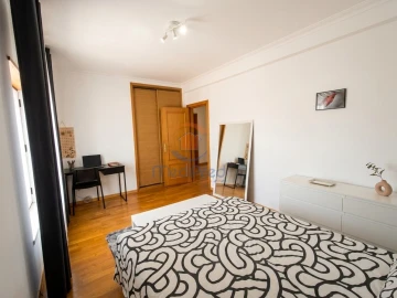 Moradia T5 para Venda em Vendas Novas