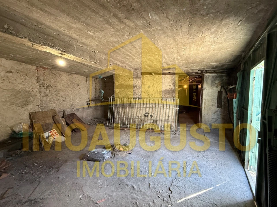 Moradia T3 para Venda em Freches e Torres Foto 15