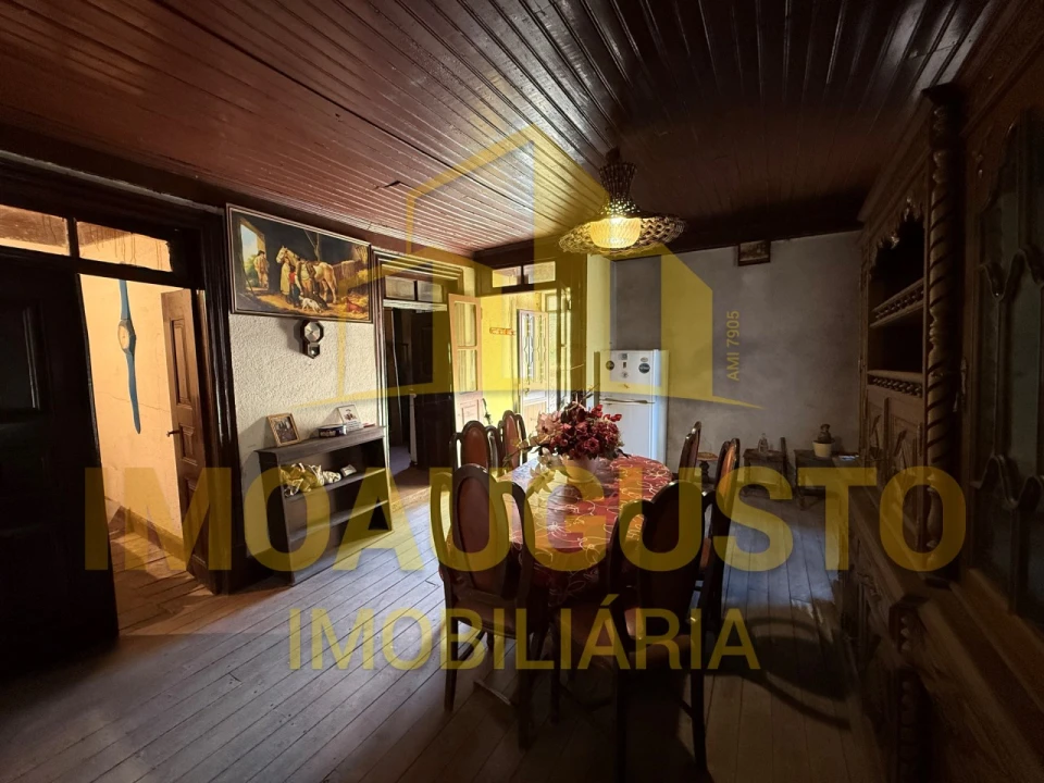 Moradia T3 para Venda em Freches e Torres Foto 8