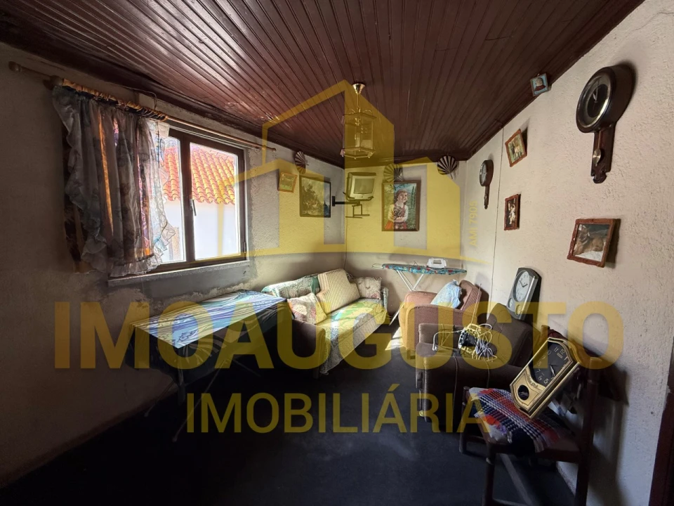Moradia T3 para Venda em Freches e Torres Foto 9