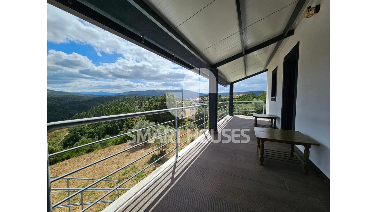 Moradia T2 para Arrendamento em São Martinho da Cortiça Foto 14