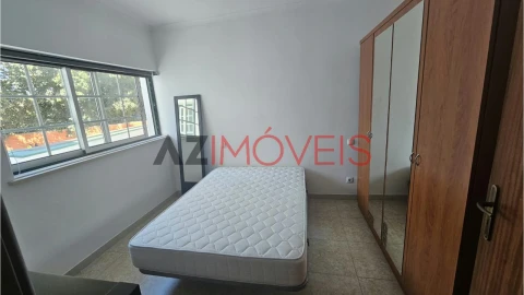 Apartamento T2 para Arrendamento em Leiria, Pousos, Barreira e Cortes