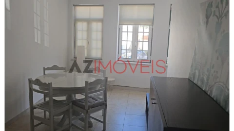 Apartamento T2 para Arrendamento em Leiria, Pousos, Barreira e Cortes