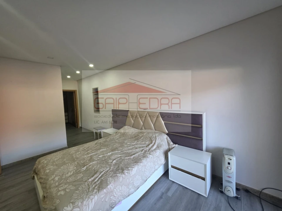 Moradia para Venda em Airães Foto 15