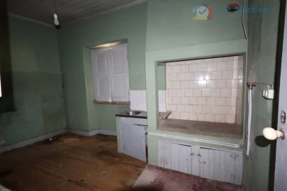Prédio para Venda em Alcoentre