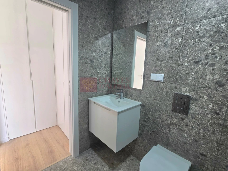 Moradia T4 para Venda em Santa Iria de Azoia, São João da Talha e Bobadela Foto 26