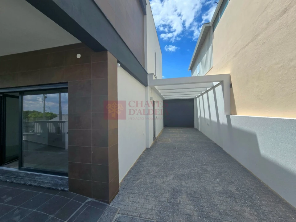 Moradia T4 para Venda em Santa Iria de Azoia, São João da Talha e Bobadela Foto 50