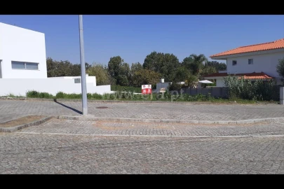 Terreno para Venda em Pedroso e Seixezelo