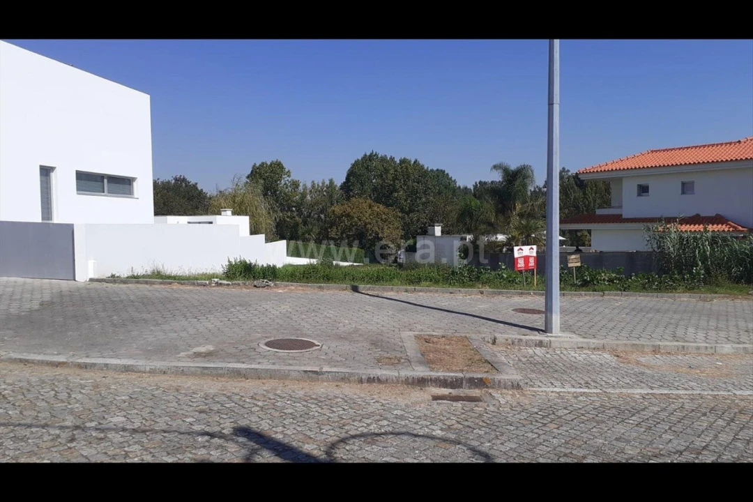 Terreno para Venda em Pedroso e Seixezelo Foto 2