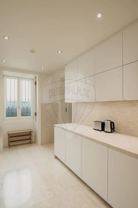 Apartamento T1 para Venda em Arroios