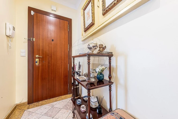 Apartamento T3 para Venda em Avenidas Novas Foto 15