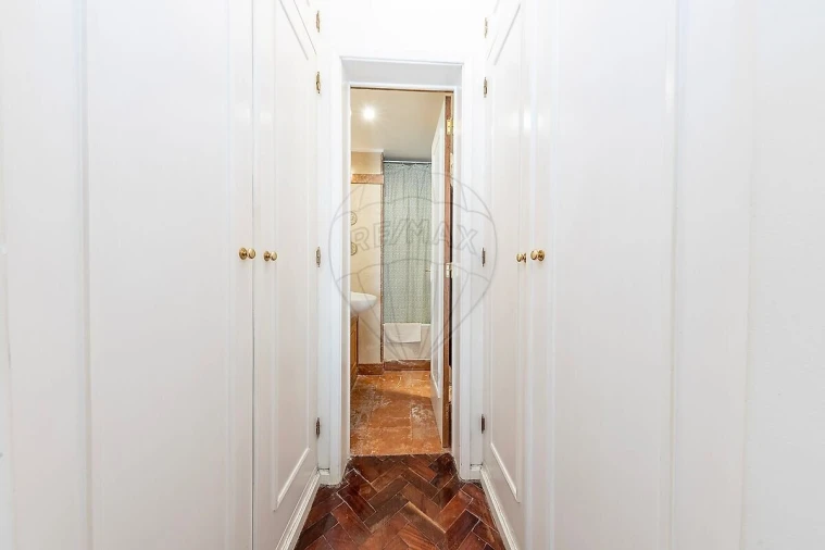 Apartamento T3 para Venda em Avenidas Novas Foto 19